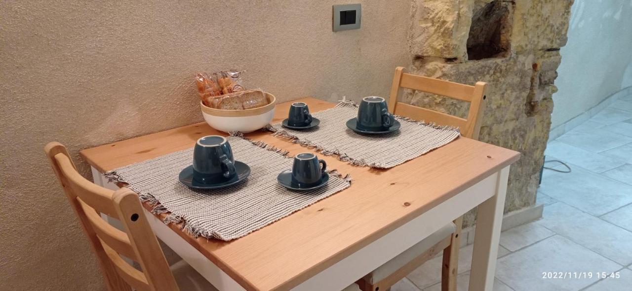 Cozy Suite Centro Каляри Екстериор снимка